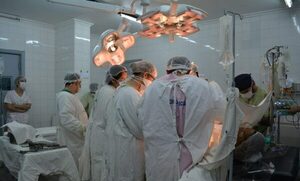 Médicos de IPS realizan exitosamente la primera extracción de tumor cerebral sin abrir cráneo