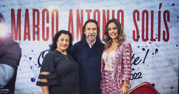 La Nación / ¡Sueño cumplido! Larissa Riquelme y su madre se reunieron con Marco Antonio Solís