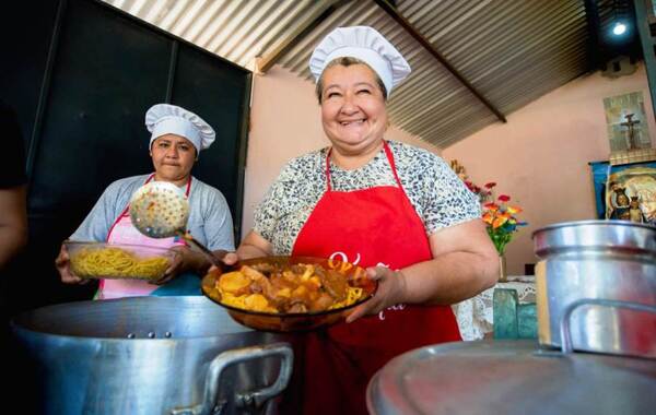 Cena de fundación vuelve a ser presencial para multiplicar platos •