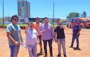 Carlos Bernardo presenta nuevo proyecto de la Universidad Central del Paraguay
