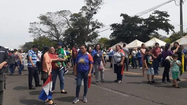 Caacupé: pobladores rechazan la ejecución de las obras de la Ruta PY02 - Nacionales - ABC Color