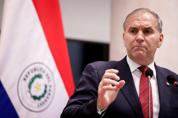 Paraguay dice que el proyecto para un plan sobre una hidrovía está en etapa preliminar - MarketData