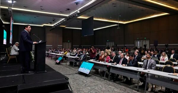 Multitudinario Congreso del Derecho - Empresariales - ABC Color