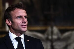 Macron pidió al Papa que hable con Putin y Biden en favor del proceso de paz - Mundo - ABC Color