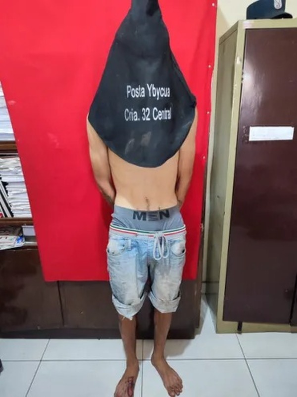 Atrapan a pareja de la joven que habría matado a su padrastro - trece