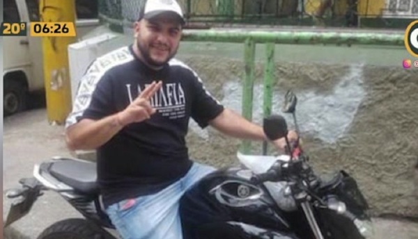 Balazos y pedradas entre ´´hinchas´´ - C9N