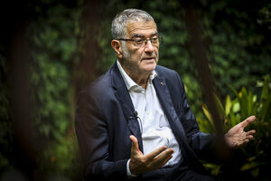 Serge Haroche lamenta el impacto de la guerra en Ucrania sobre la energía nuclear - MarketData