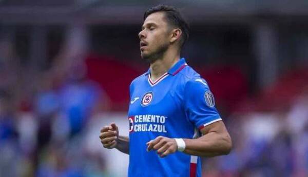 Crónica / Esto dicen en "charrolandia" sobre el futuro del "melli" Ángel Romero
