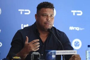 Ronaldo defiende a Neymar por su firme apoyo a Bolsonaro - Fútbol Internacional - ABC Color