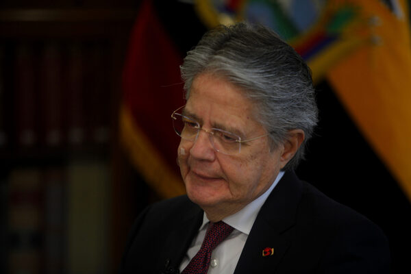 El presidente de Ecuador destaca aumento de cinco puntos en el empleo adecuado - MarketData