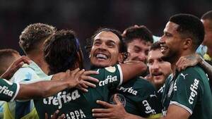 Crónica / [VIDEO] Gustavo Gómez convierte y rompe un nuevo récord con Palmeiras