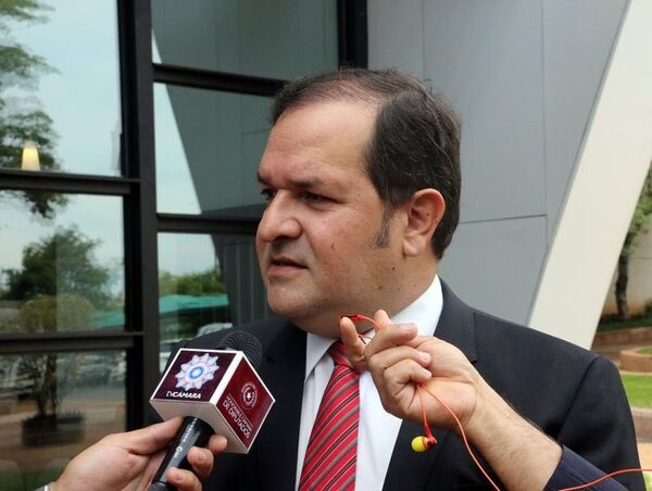 Diputado Samaniego asegura que fondos jubilatorios del IPS no están en peligro · Radio Monumental 1080 AM