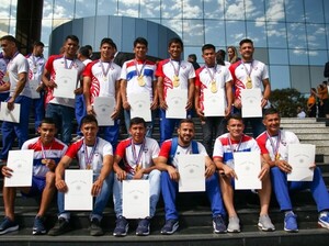 Premio Arsenio Erico a medallistas paraguayos - APF