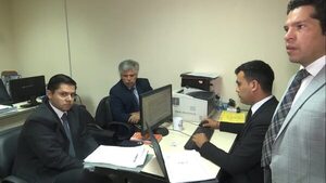 Arnaldo Giuzzio, con medidas alternativas a la prisión en proceso por supuesta coima - Nacionales - ABC Color