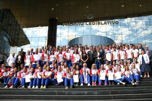 Diputados otorgan merecida distinción a medallistas paraguayos en los Juegos Odesur