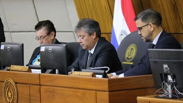 Diputados deja sin cuórum la sesión y se debe convocar a una extra