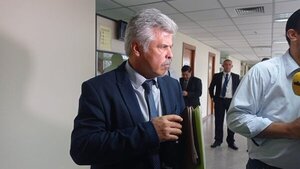 Arnaldo Giuzzio sostiene que el fiscal Osmar Legal es «una marioneta» manejada por Cartes
