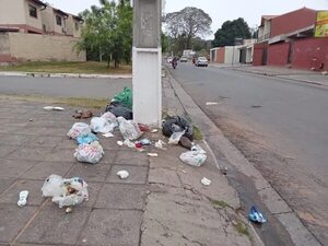 No existe aseo urbano en Carretera de López - Crónicas Ciudadanas - ABC Color