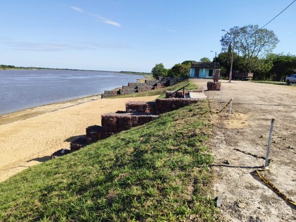 Culmina obra de la defensa costera en Villa Franca impulsada por la EBY - .::Agencia IP::.