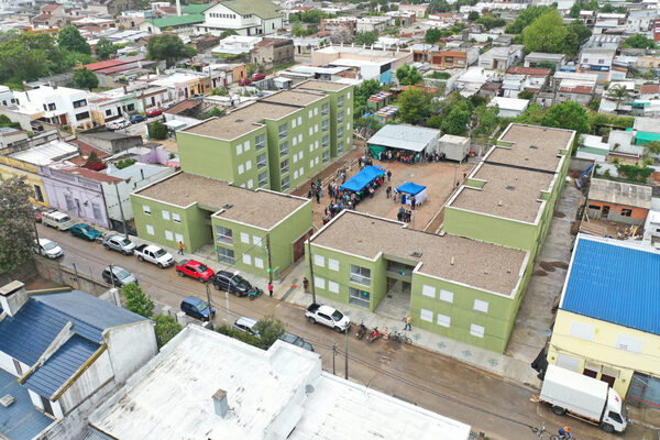 Único en Latinoamérica, el plan uruguayo de vivienda sindical entrega 2000 casas - MarketData