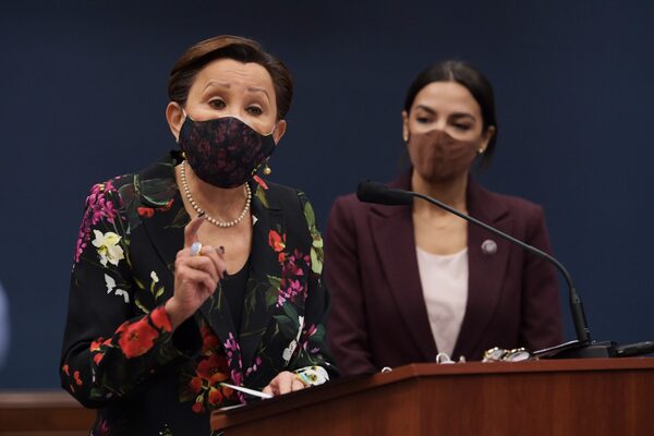 Aprueban una medida que da exención de un año en leyes de cabotaje en Puerto Rico - MarketData