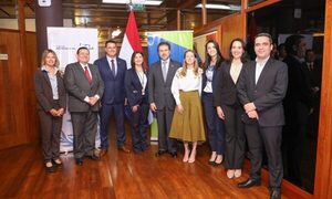 Banco Continental firma alianza con el MIC para simplificar la apertura de empresas