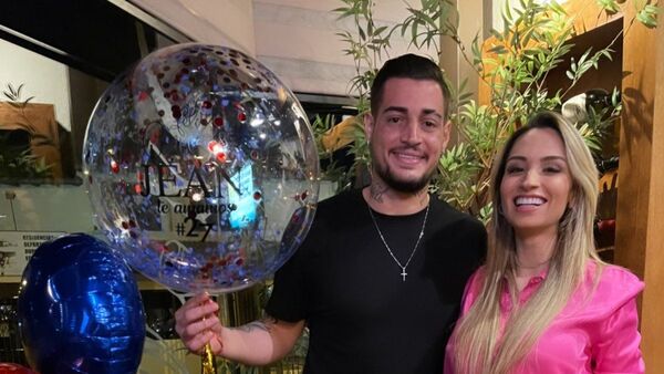 Shay Victorio se puso romántica por el cumple de Jean Fernandes