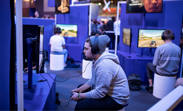 Diario HOY | “De un jugador”, mejor que “single-player”, según la RAE
