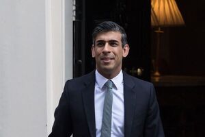 Diario HOY | Multimillonario primer ministro británico vivirá en un pequeño apartamento en Downing Street