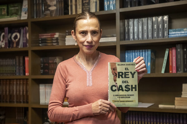 Elena Chávez, la autora del libro de denuncia que "dolió" a López Obrador - MarketData