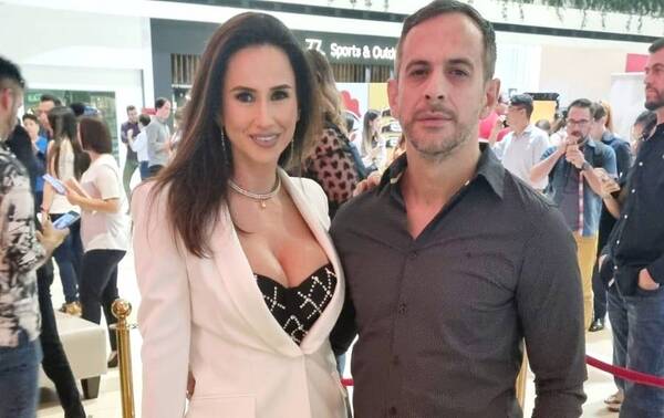 Crónica / ¡Oky el amor! Helem Roux ya se presenta con su nuevo galán