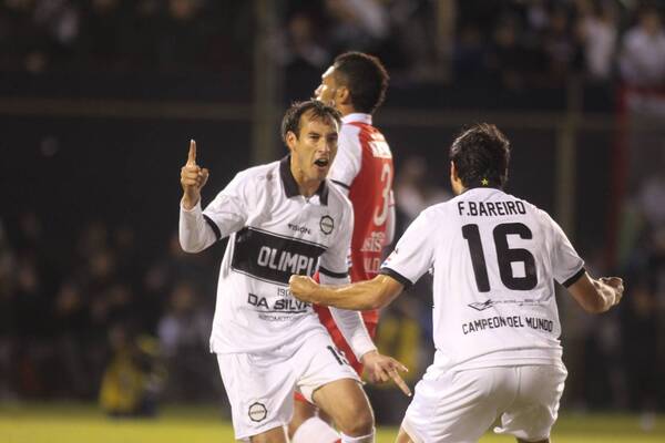 Crónica / [VIDEO] Herminio: “En el 2013 en Olimpia no había ni agua en el vestuario”