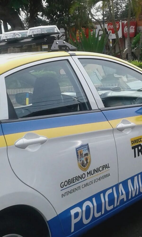 Video: agentes de PMT de Luque recibieron supuesta coima para devolver registro - Nacionales - ABC Color