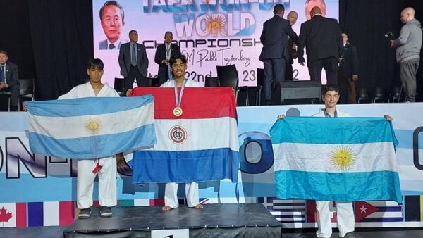 Paraguayos se llenan de medallas en el Mundial de Taekwondo