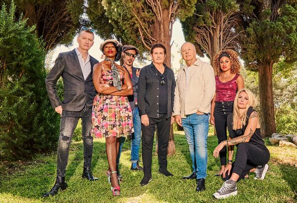 Simple Minds lanzó su nuevo álbum “Direction Of The Heart”