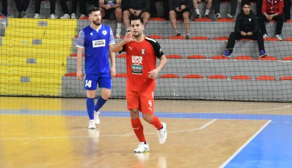 Seis goles paraguayos retumban en la Champions League de Futsal FIFA