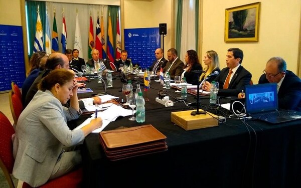 Ministros de Interior y de Seguridad del Mercosur prometen combate frontal al crimen organizado