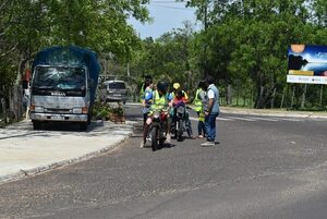 Realizan campaña de concientización vial en Ayolas - Nacionales - ABC Color