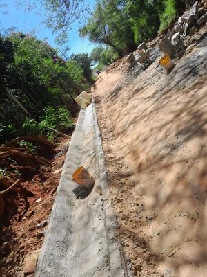 Isla Pucú: pobladores de la compañía Arroyo Porã disconformes por la construcción de empedrados - Nacionales - ABC Color
