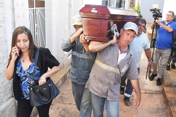 ¿Sacarán los restos de Osvaldo Villalba de la Recoleta? - Nacionales - ABC Color