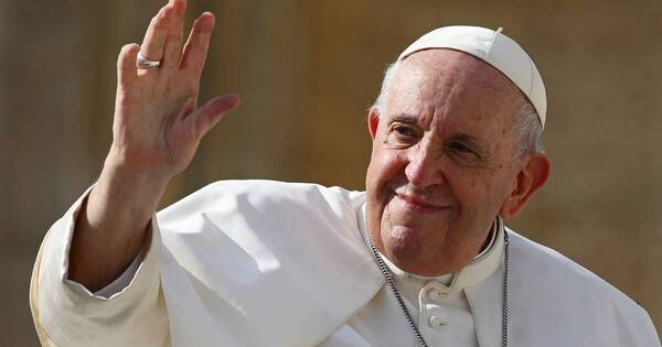 La Nación / El Papa pide por el fin del “odio” y la “violencia” en Brasil