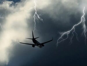 Momentos de terror en vuelo Santiago-Asunción en medio de una tormenta · Radio Monumental 1080 AM