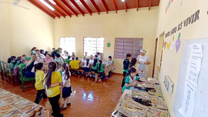 Denuncian a FASV Import-Export por entregar almuerzo escolar de pésima calidad - La Clave