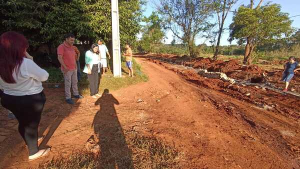 Autoridades de Minga Guazú se desentienden de reclamo de vecinos - La Clave