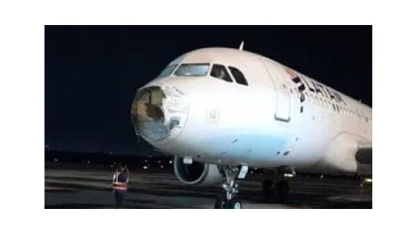 Dinac abre investigación tras vuelo turbulento durante tormenta