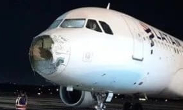 Avión de Latam quedó destrozado por una tormenta - OviedoPress