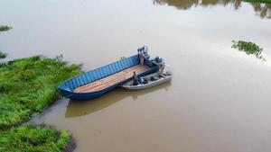 Incautan 12 embarcaciones en Canindeyú, que serían utilizadas para el contrabando de cigarrillos - Megacadena — Últimas Noticias de Paraguay