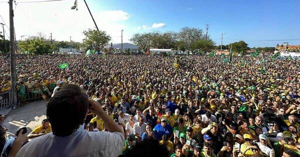 La Nación / Elecciones en Brasil: Lula aventaja siete puntos a Bolsonaro