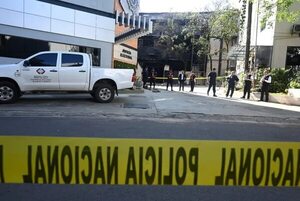Incendio en TSJE: demolición de edificio se hará con autorización de Fiscalía, prometen - Política - ABC Color