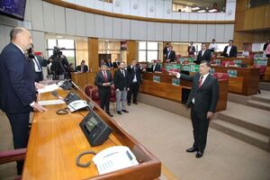 Juró Édgar Olmedo como miembro del CM - Judiciales.net